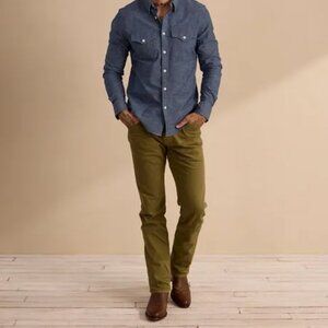 Z Tecovas Men’s Everyday Standard Twill Jeans in Olive. Size 32X34